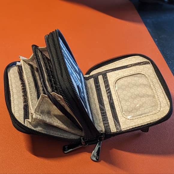 Lug Splits Compact RFID Wallet - Tropical Fog, EUC โจDISCONTINUED!โจ - Picture 5 of 8